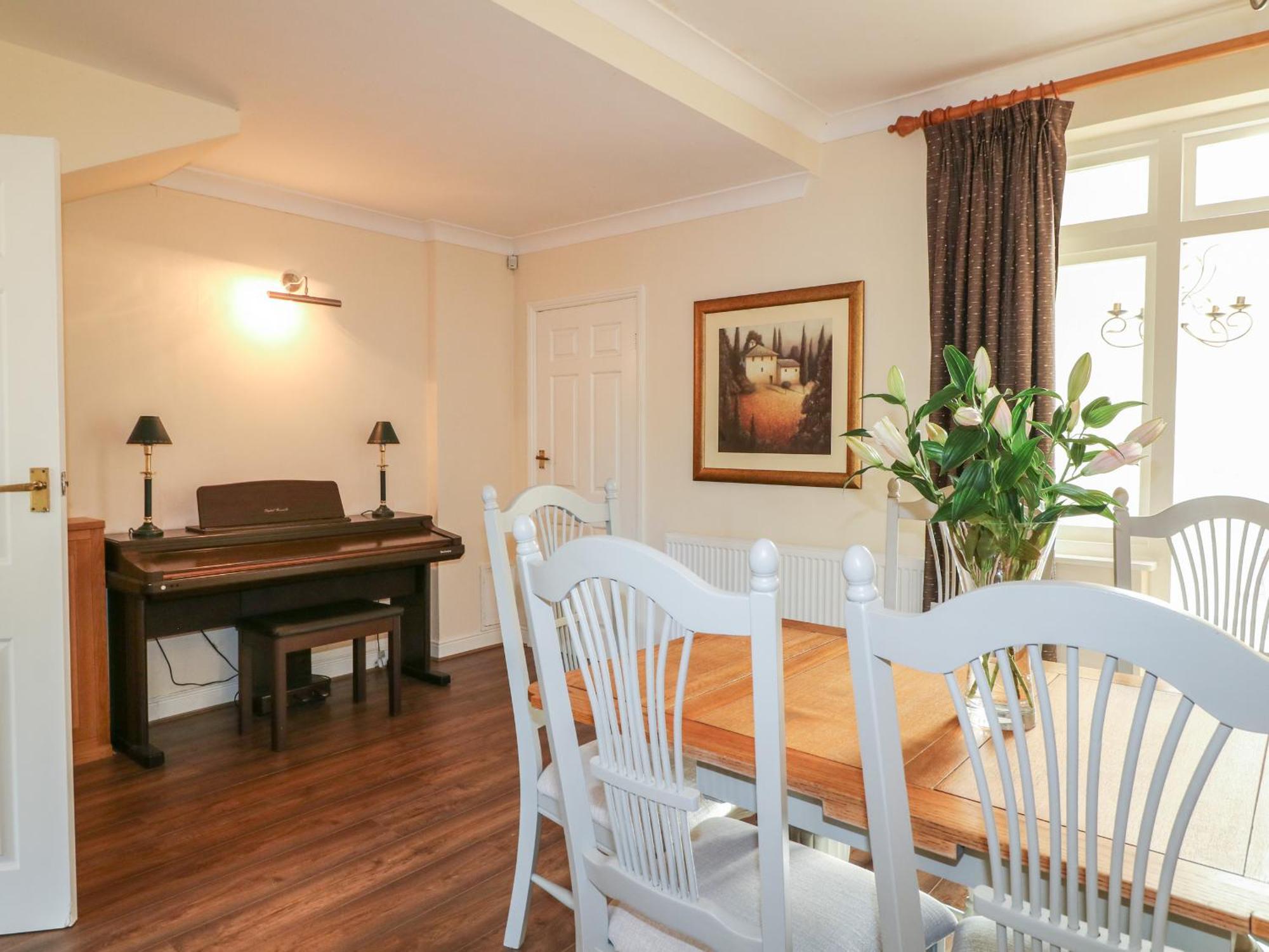 2 Gladstone Avenue Villa Мелтън Моубрей Екстериор снимка